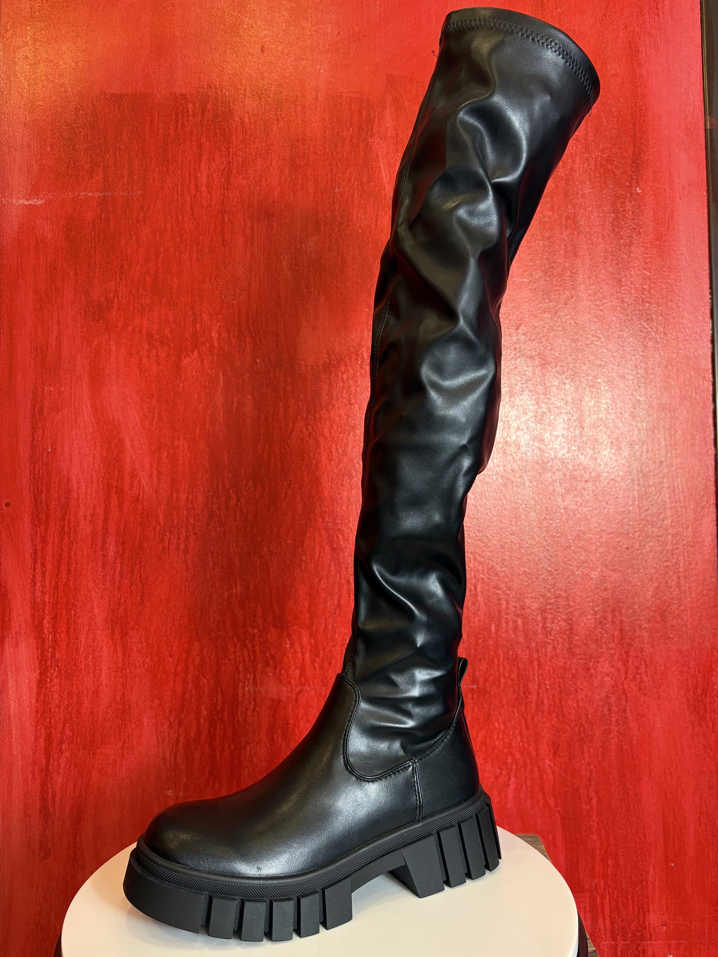 The Stellar Overknee