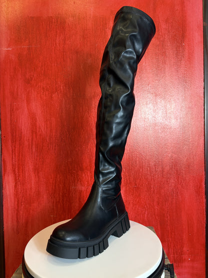 The Stellar Overknee